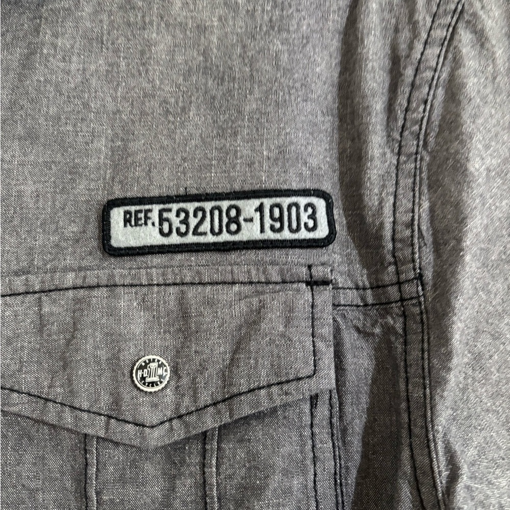 Harley Davidson Gray Button-Up Shirt